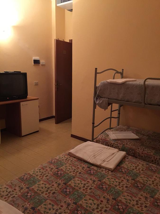 Hotel Rex 基安奇安诺泰尔梅 外观 照片