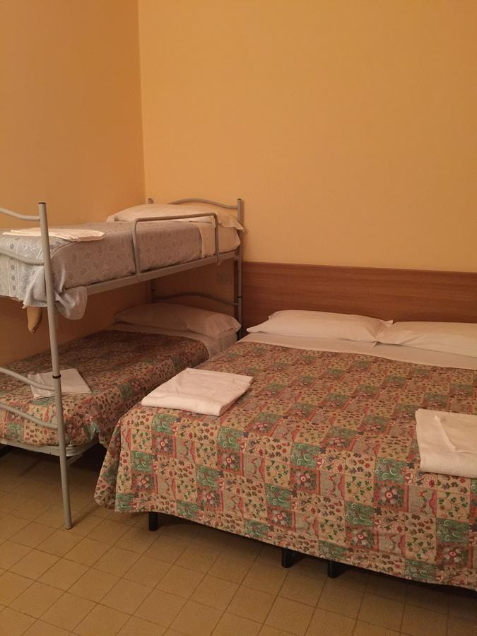 Hotel Rex 基安奇安诺泰尔梅 外观 照片